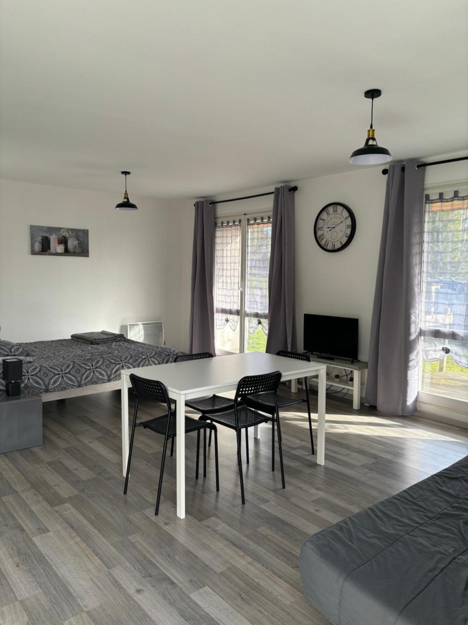 Studio Albert Avec Terrasse A Proximite De Mety Exteriér fotografie